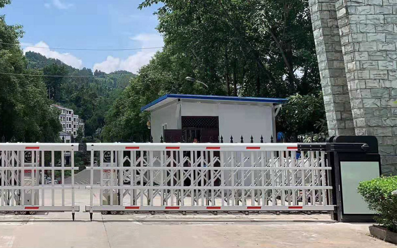 惜福镇鲁商泰晤士小镇